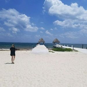 Meet your Posher, Cady